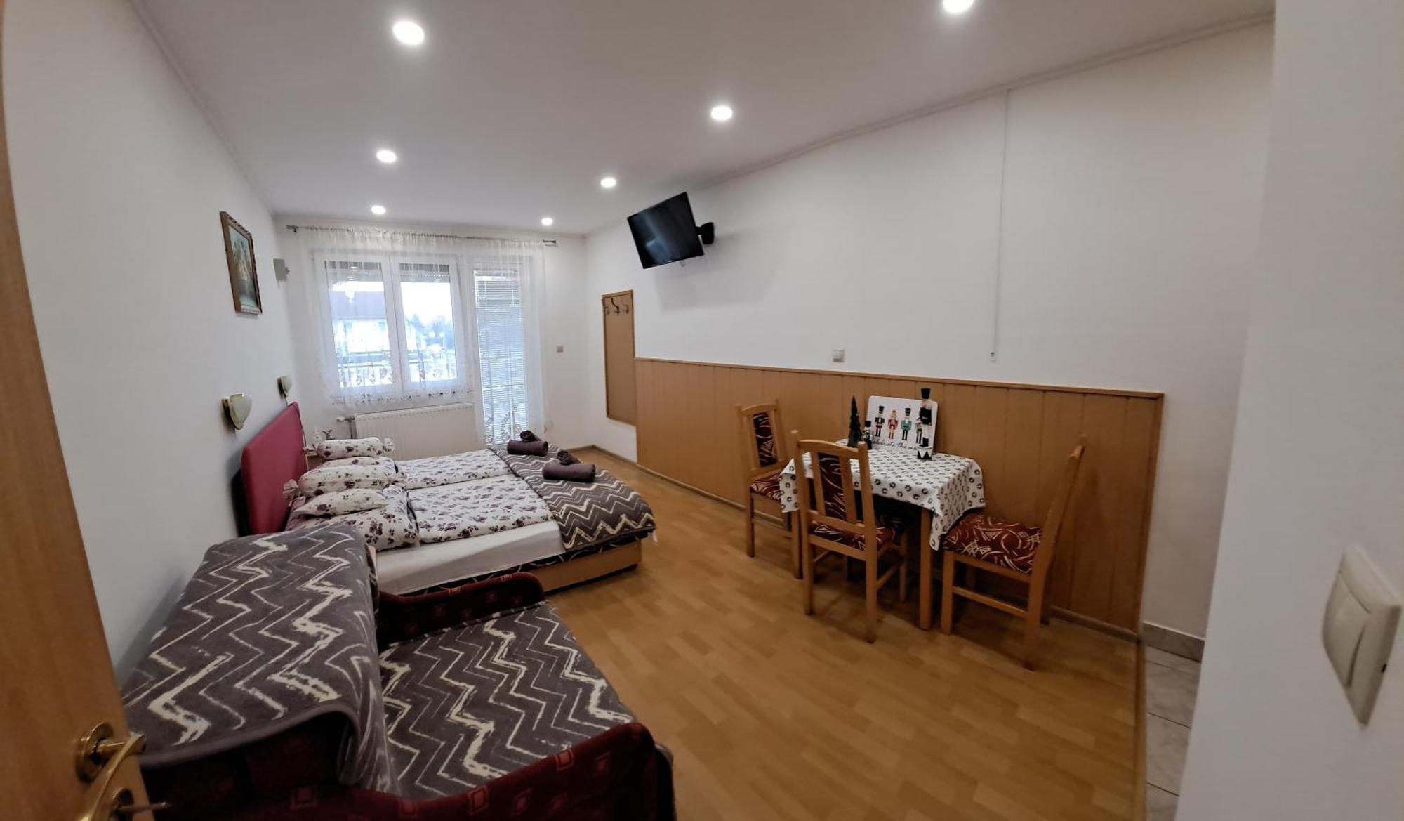 Gizella Apartmanhaus บุค ภายนอก รูปภาพ