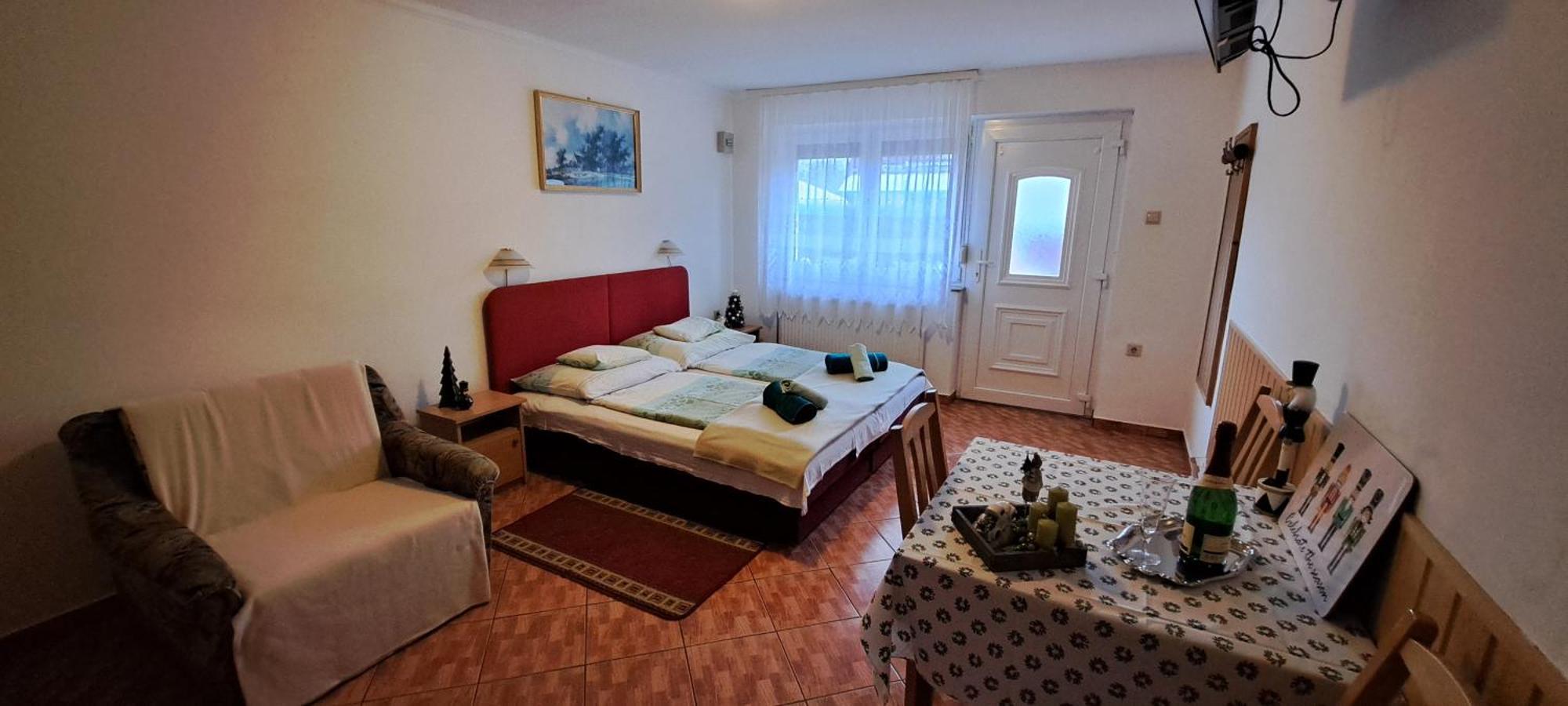 Gizella Apartmanhaus บุค ภายนอก รูปภาพ