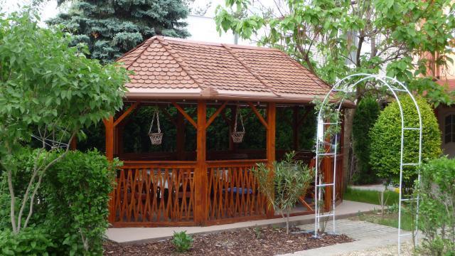 Gizella Apartmanhaus บุค ภายนอก รูปภาพ